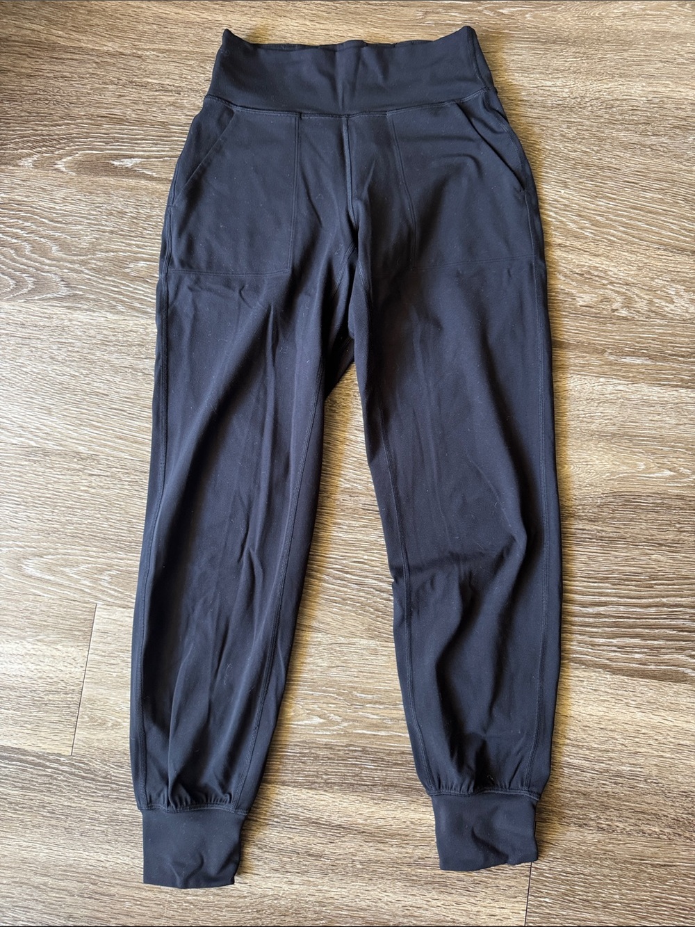lululemon Align™ High-Rise Jogger
Regular - Black - Size 4
